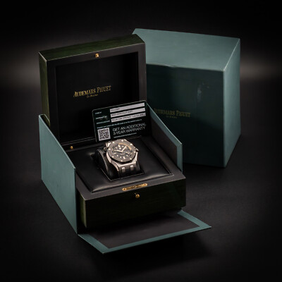 Audemars Piguet Royal Oak Offshore Diver 18k White Gold 1/300