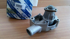 Pompe à eau Fiat CROMA