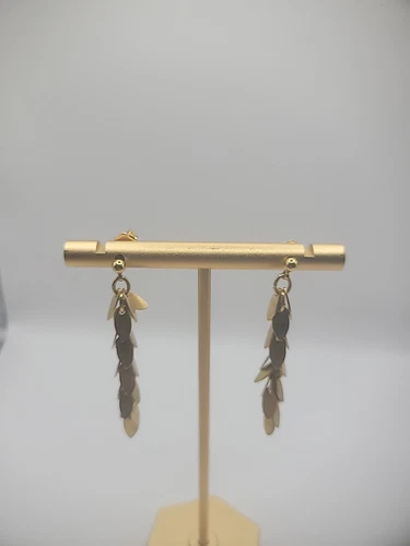 Vintage Avon Dangle Drop Tiered Earrings Gold Tone Pierced Jewelry Costume