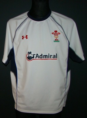 Under Armour Wales WRU rugby jersey Admiral size LG white perfect