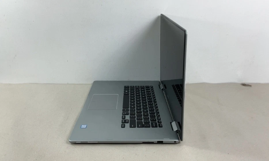 DELL INSPIRON 15-7579 | INTEL CORE I5-7200U 2.50GHZ | 500GB | 16GB | SIN SISTEMA OPERATIVO Foto 4 de 4