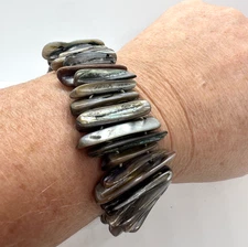 NEW Mother of Pearl Shell Slab Stretch Bracelet 64g Iridescent Natural Boho