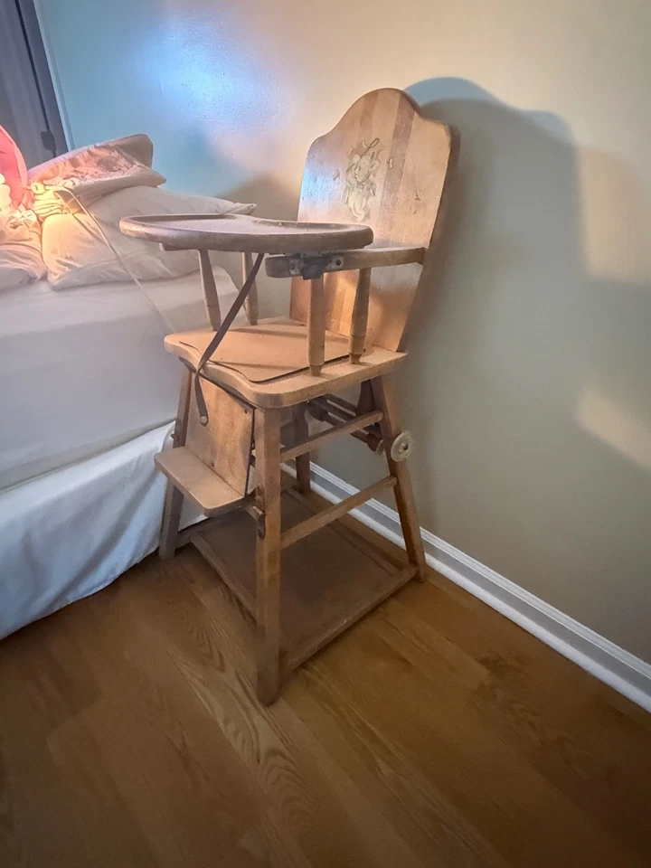 1955 solid wood high chair - Image 2 of 3