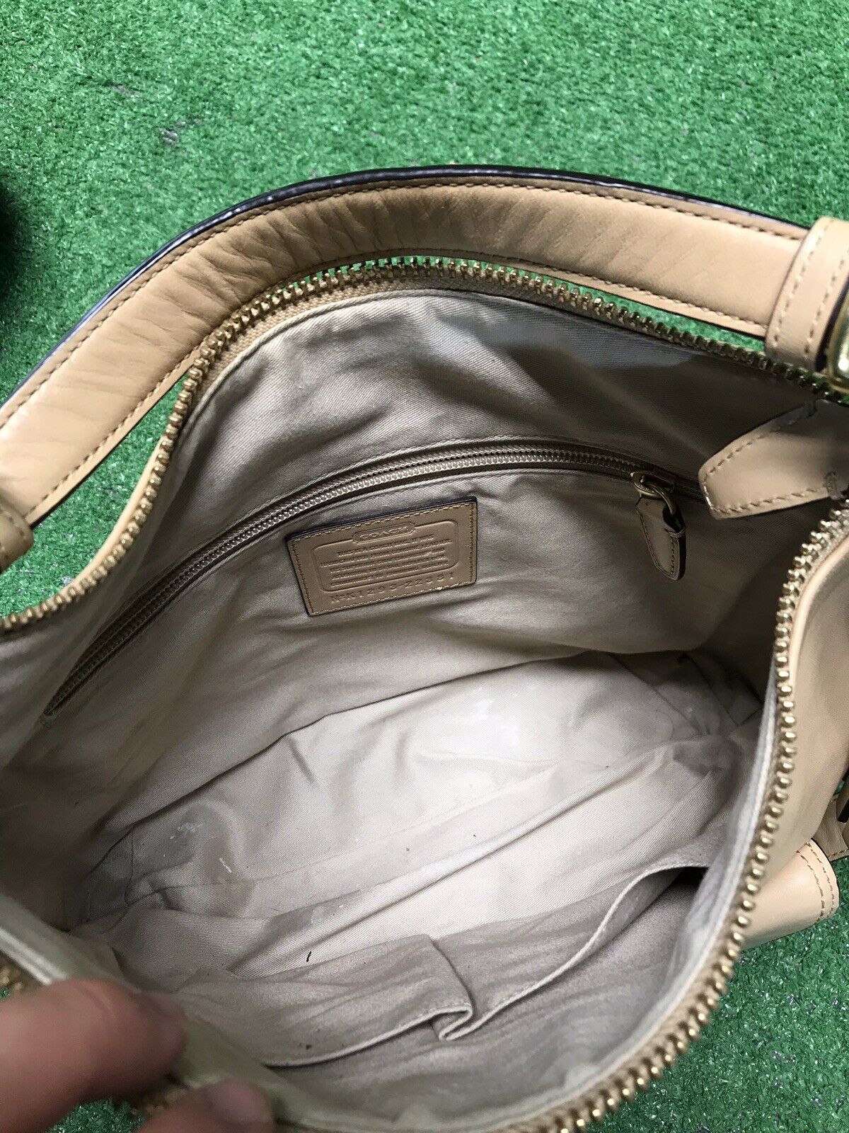 Coach Legacy Leather Courtenay Crossbody Handbag … - image 8