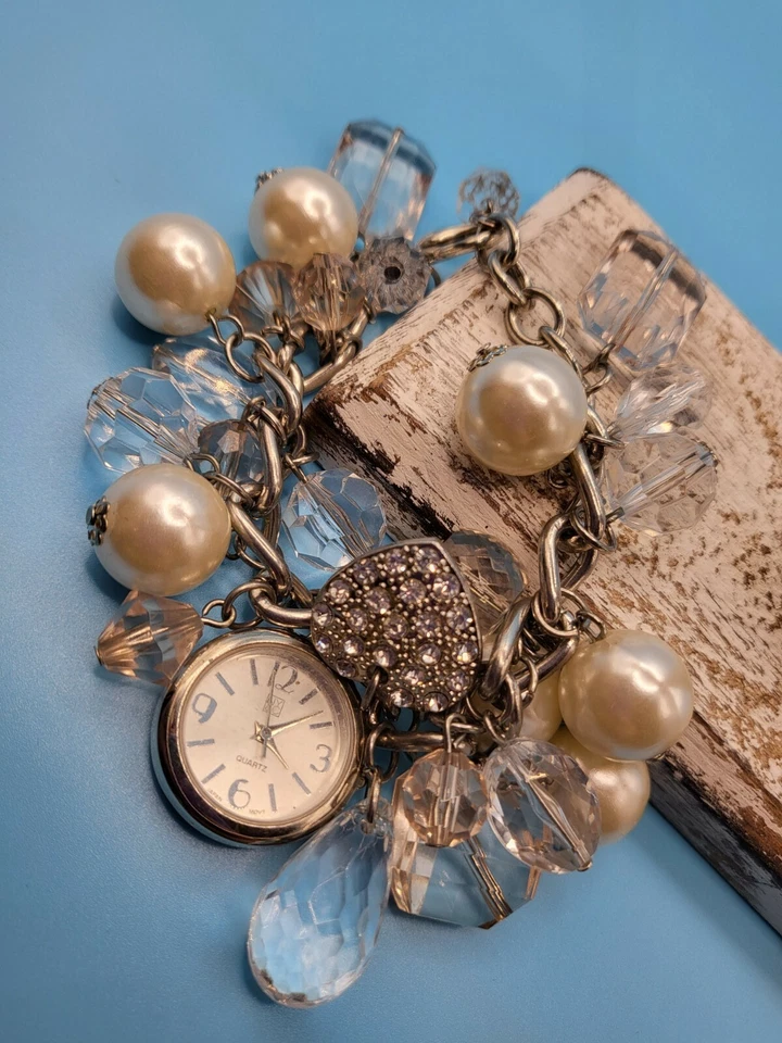 Vintage - Relógio/Pulseira Berloque Coração de Strass NY&C *Precisa de Bateria* - Imagem 3 de 4