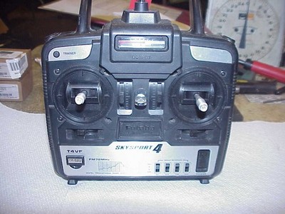 Futaba SKYSPORT 4 T4VF Radio Control System 72 MHz Transmitter TX