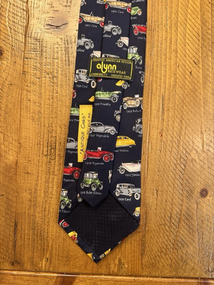 Галстук Alynn Neckwear США мужской темно-синий автомобильный узор 100% шелк - Изображение 2 из 3