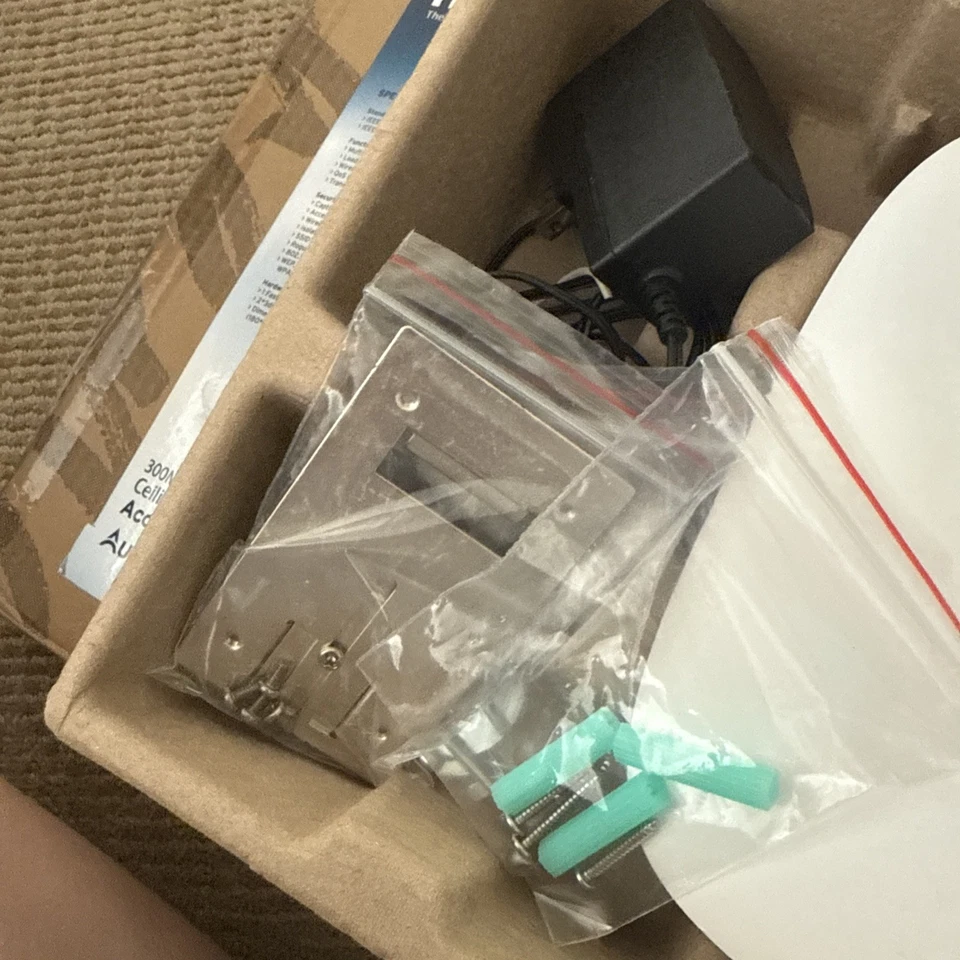 TP-Link 300Mbps Wireless N Ceiling Mount Access Point EAP115 Auranet Controller - Image 4 of 4