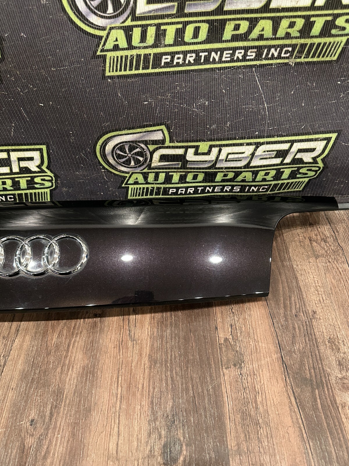 2014 AUDI R8 REAR UPPER COVER PANEL VELVET PURPLE OEM 420 807 649 C *SCRATCH 6*