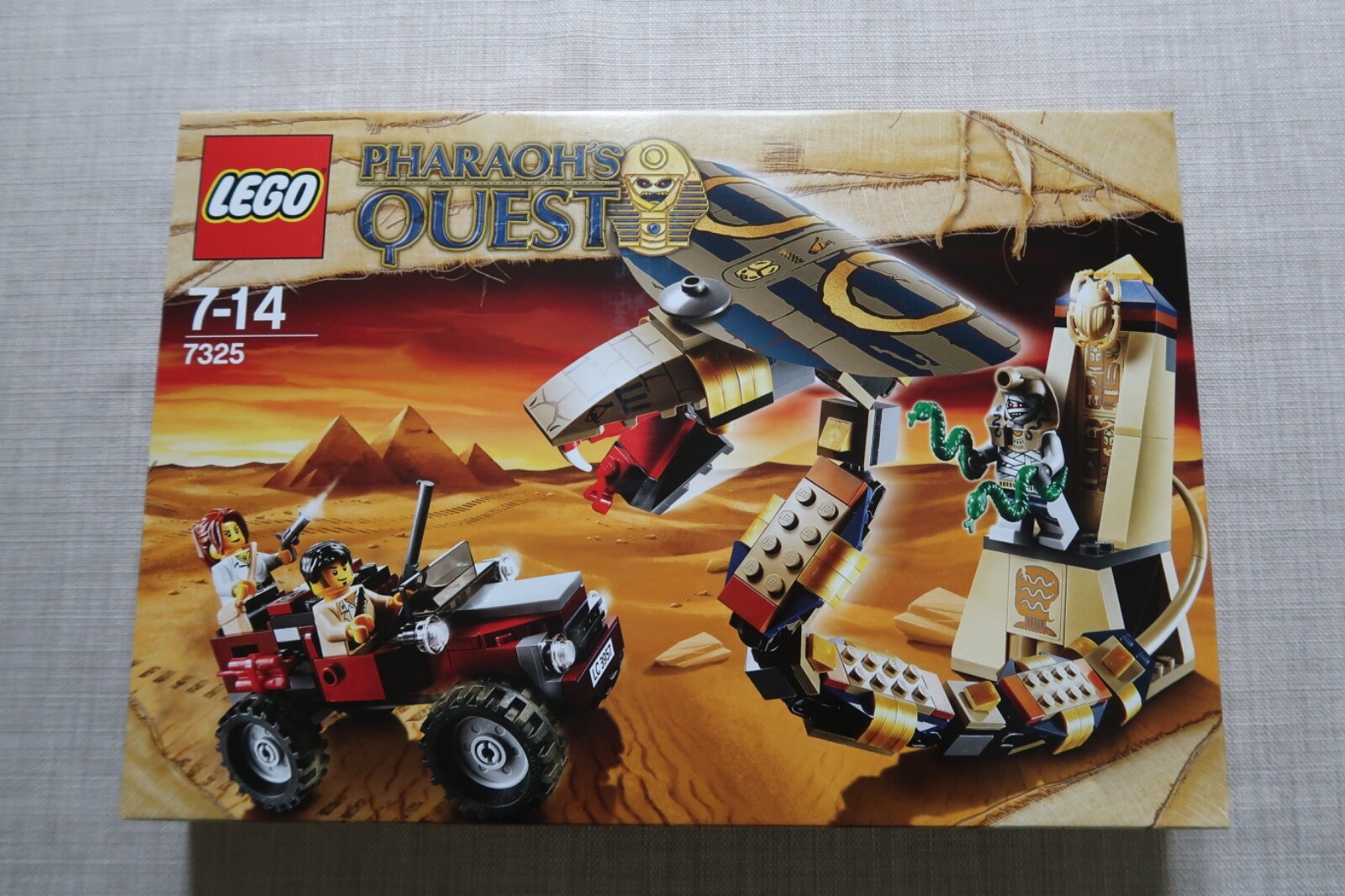 LEGO 7325 Cursed Cobra Statue pour animer les après-midis jeux en famille