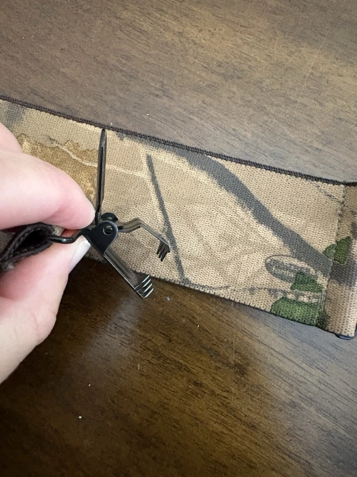 Tirantes de camuflaje ajustables para hombre usados en excelente estado  Foto 4 de 4