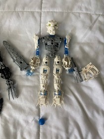 LEGO Bionicle Complete Lot Toa Inika Kongu #8731 Nuparu #8729 And Matoro #8732