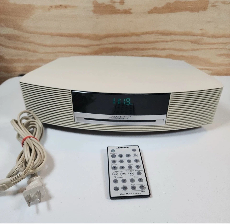 Refurbished Bose Wave Music System AWRCC2 CD/AM-FM Radio + Remote +1 Yr Warranty - Image 2 of 4