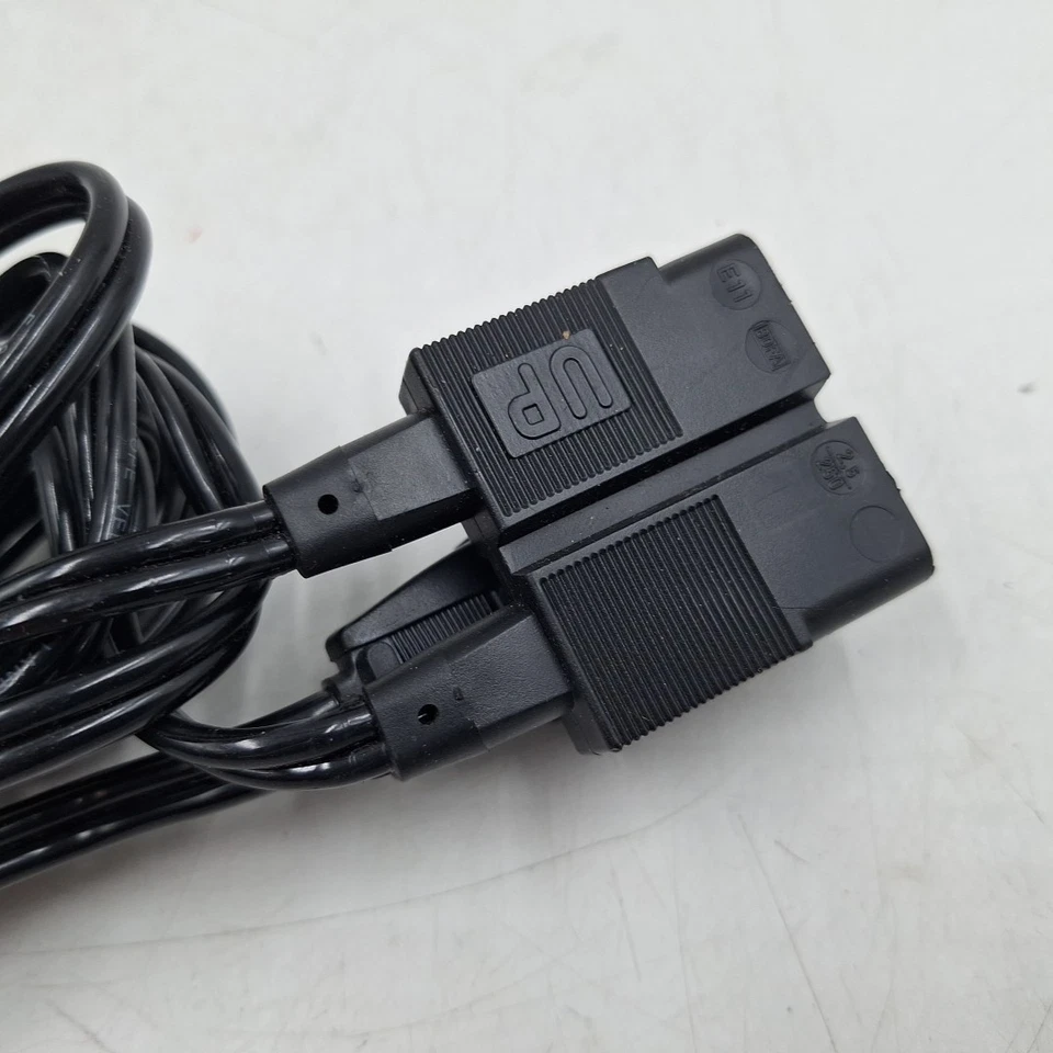 Pedal de control de pie HUSQVARNA VIKING HVAB 411 82 79-02 para máquinas de coser  Foto 4 de 4