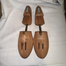 Vintage Bally Of Switzerland Men  s Cedar Wood Shoe Trees Form SIZE LARGE -- RARE