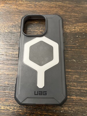 UAG Essential Armor Series Case w/Magsafe for Apple iPhone 16 PRO 6.3  Ash USED*