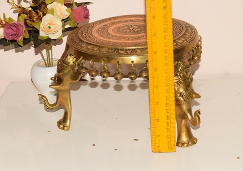 Rund Chowki Mit Elefant Stumpen, Glocke Messing Pooja Für Heim Tempel MK19 - Picture 11 of 12