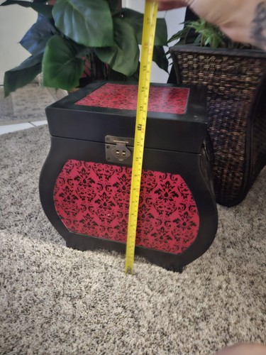 Decorative Storage Chest - Picture 2 of 10