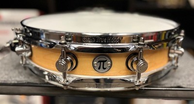 DW Drums Used Maple 3.14x14 Pi Snare Gloss Natural