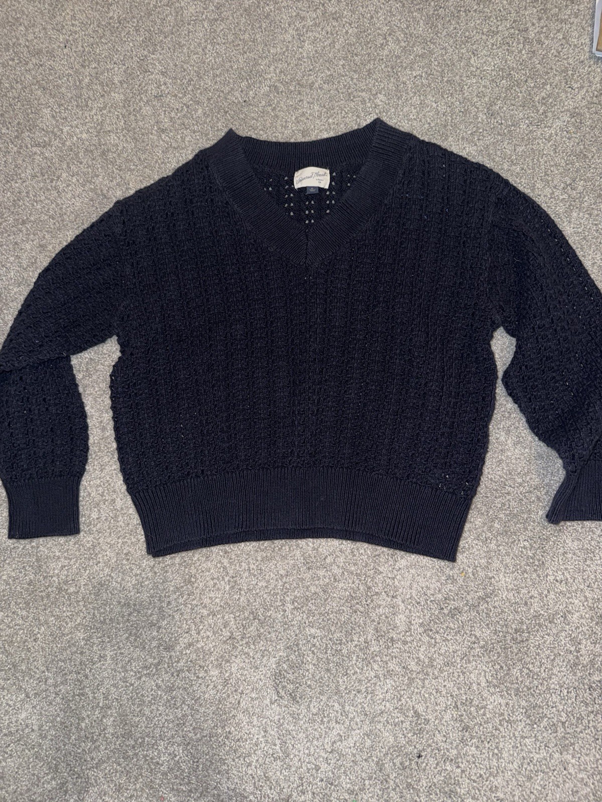 Universal Thread Women’s Openwork V-Neck Pullover… - image 2