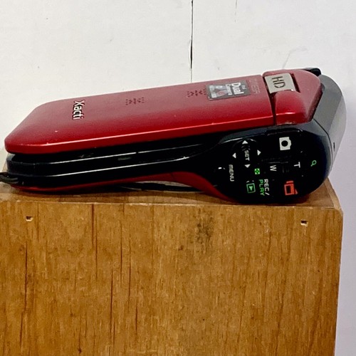 Sanyo Xacti CG 10 Dual Camera 10 Mega Photo & Videos Digital Camera No Charger - Picture 10 of 19
