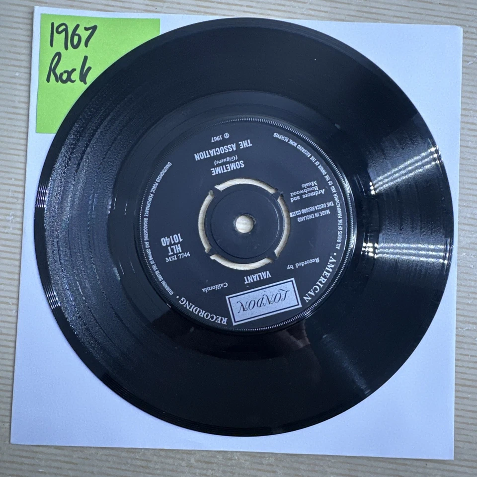 The Association - Windy 7” Vinyl Record Single VG+ - Image 4 of 4