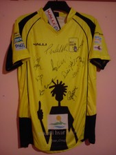 2016 LASHINGS ALL STARS FULLY SIGNED CRICKET SHIRT COURTNEY WALSH WASIM JAFFER M
