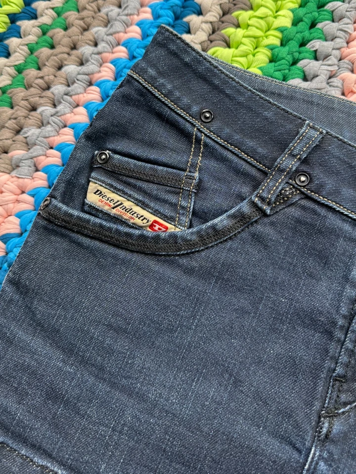 Falda Diesel vintage para mujer talla 27 Foto 2 de 4