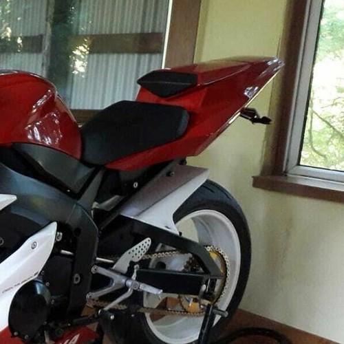 BLACK Yamaha R1 R-1 Fender eliminator Tail Tidy logo BLACK 2T/S 2002 - 2003 - Foto 3 di 3