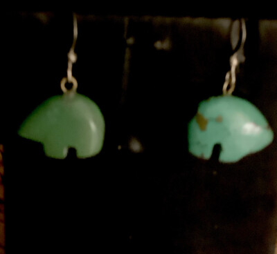 3/4 By 1/2  Inch TurquoIse Stone Zuni Bear Earrings, Vintage, Dezigns By Zetroc