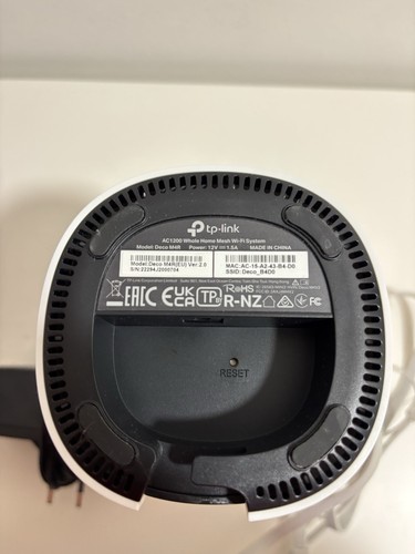 TP-LINK Deco E4 Whole-Home Mesh Wi-Fi System, AC1200 1 Pack - New Opened Box - Picture 11 of 12