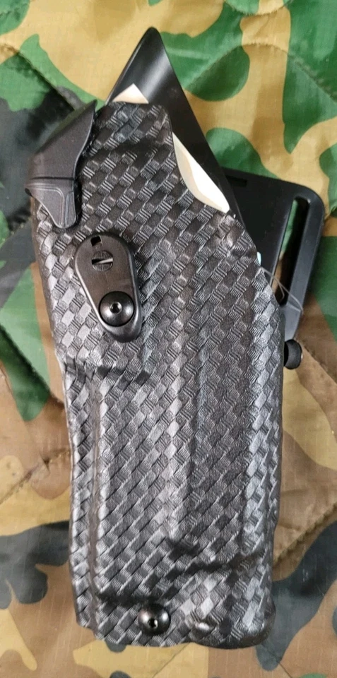 Safariland Glock 17,22,19,23,47,49,44,19x  LH Black Basket Weave For With Light  - Image 4 of 4