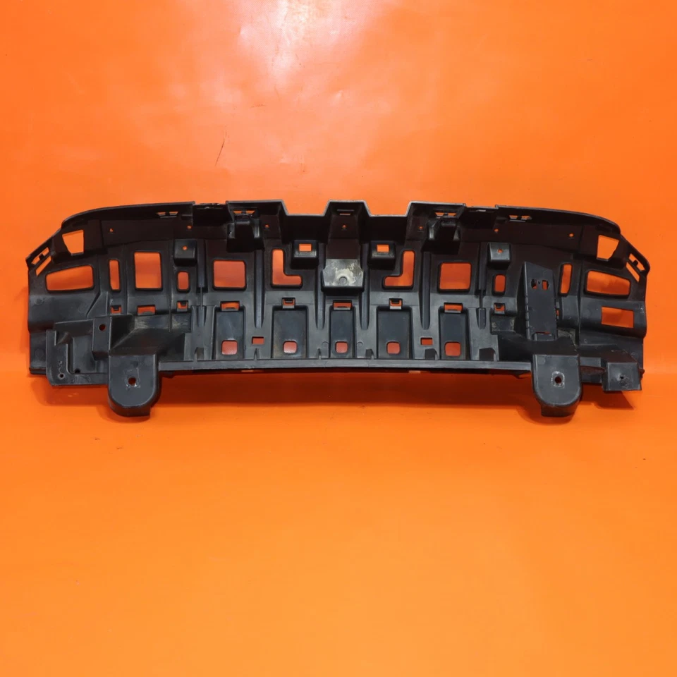 MERCEDES BENZ E400 BRACKET REAR BUMPER LOWER MOUNT 2018 2019 2020 2021 AMG 2D - Image 4 of 4