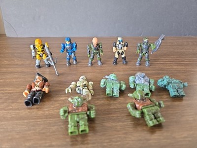 MEGA BLOKS CONSTRUX  LOT OF FIGURES PARTS AND MORE (Read Description)