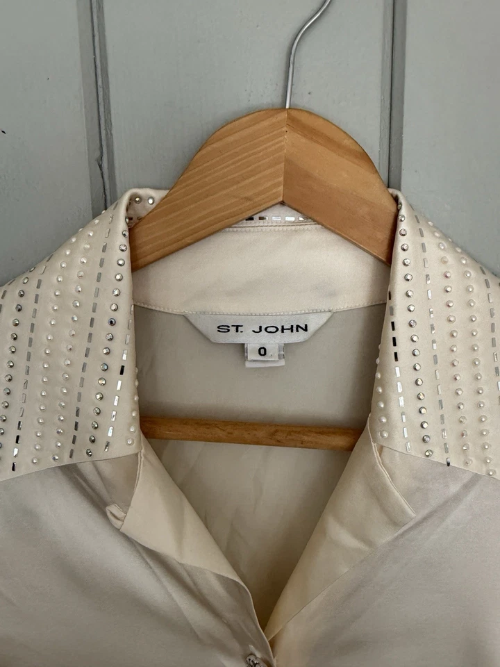 St. John Silk Blouse 0 Ivory Silk Charmeuse Sequins Paillettes Collar Button Up - Image 2 of 4