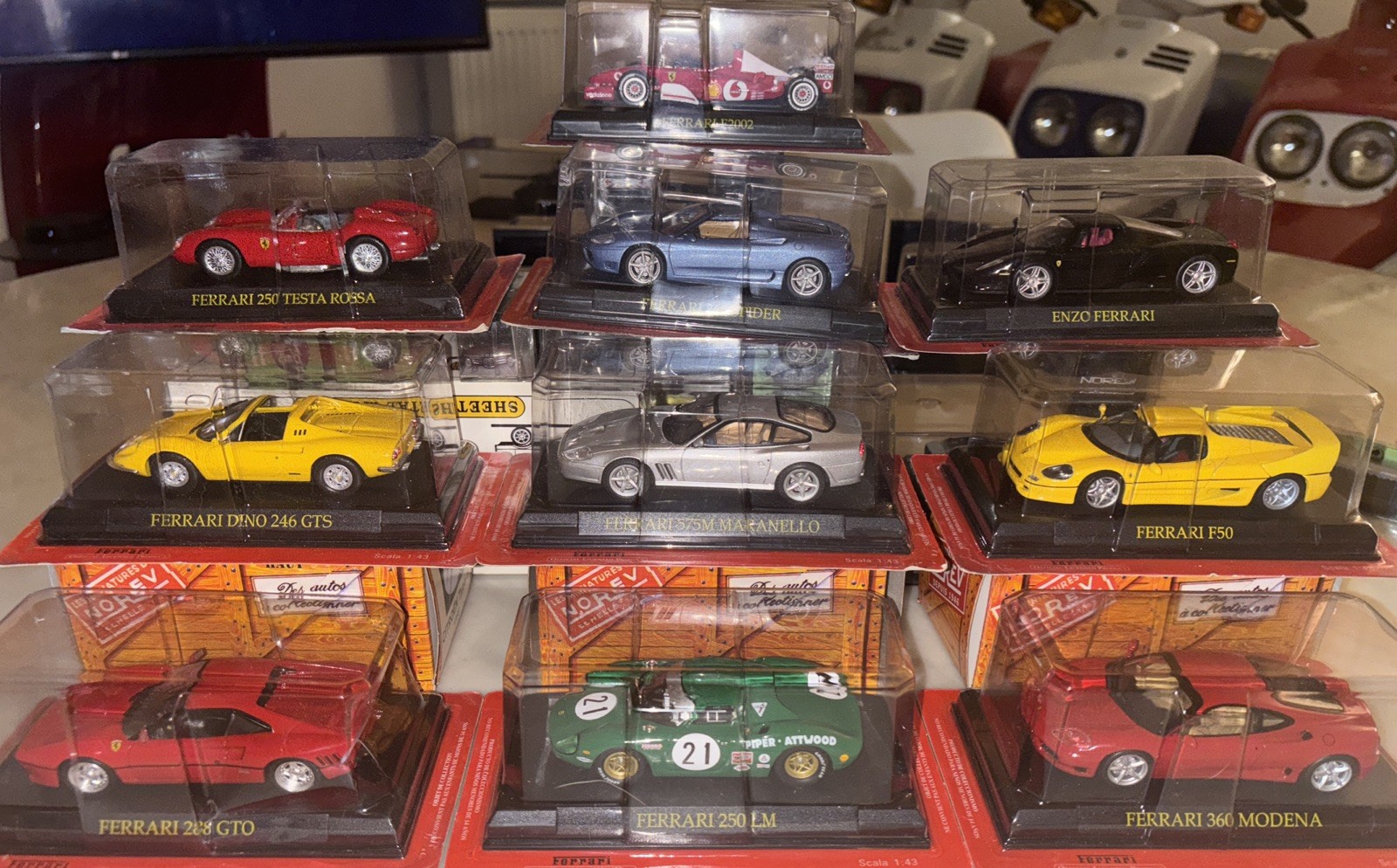Voitures Altaya Neuf 1/43 Ferrari 360 et F50 : lot de 10 miniatures de collection en métal