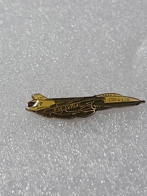US NAVY F-14 TOMCAT FIGHTER AIRCRAFT LAPEL HAT PIN ENAMEL JET 200 CLUTCH BACK
