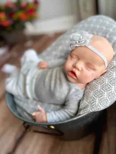 18 Zoll schlafende Reborn Puppe gewichtet 5,6 Pfund weiches Silikon Neugeborenes Baby Mädchen Weihnachtsgeschenk - Bild 15 von 21