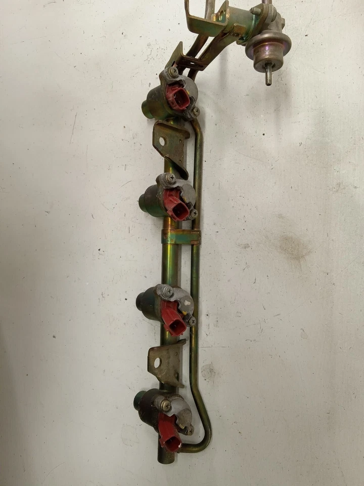 1997 - 1999 Nissan Altima trilho injetor de combustível fabricante de equipamento original, 322-58943B - Imagem 4 de 4