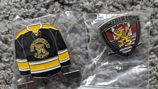 NEW VTG METAL 1" PIN SET 2x RIDGEFIELD CT LIONS HOCKEY JERSEY CREST EMBLEM LOGO