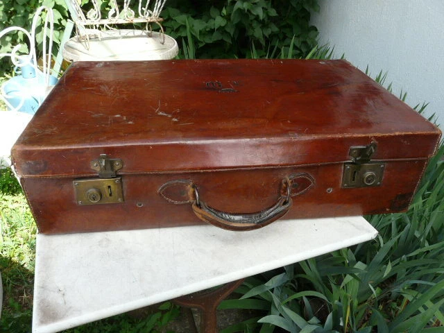 Ancienne Valise En Cuir Marron – XIXe-XXe Siècle – Déco Ou Voyage