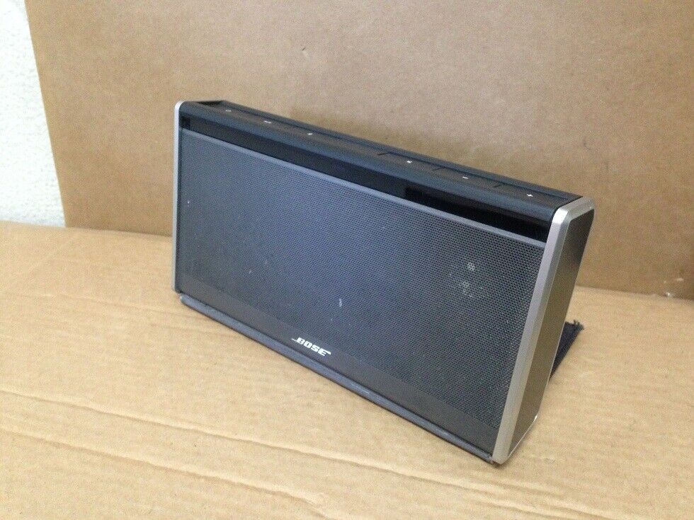 Bose Soundlink Mobile Speaker II 2 Wireless Bluetooth Portable Speaker  Working