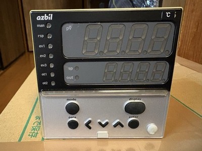 azbil R36TR1UA2100 SDC Digital Indicating Controller