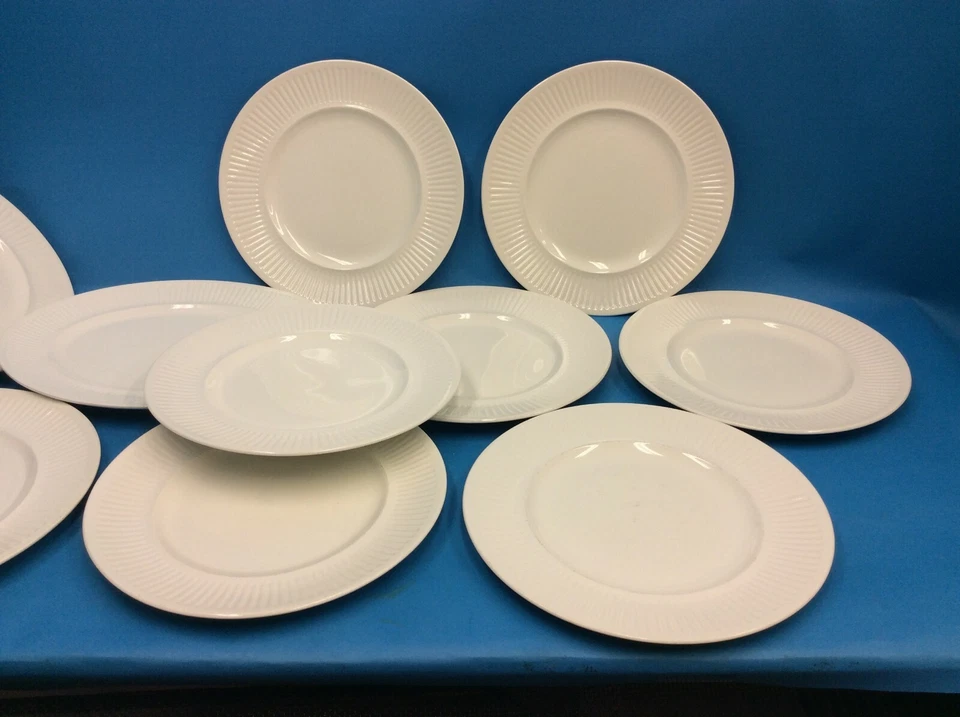 混合复古批量 JB Johnson Brothers 白色铁矿石 1W1 晚餐盘拼盘 — 第 2/4 张图片