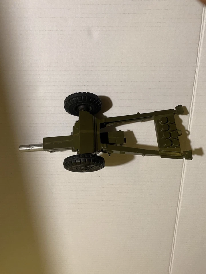 De colección. Remolque de cañón Marx Lumar Howitzer años 60 para camión militar 12” L sin misiles Foto 4 de 4