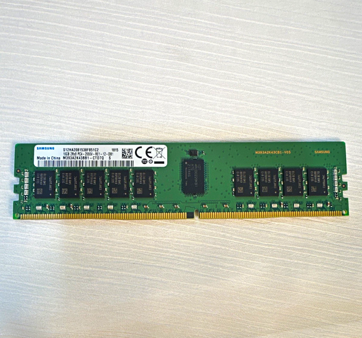 Samsung DDR4 SDRAM 16 GB Capacity per Module Memory (RAM) Just