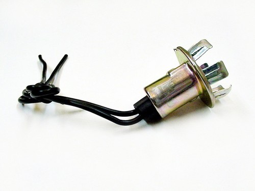 GM 1157 Brake Tail Light Bulb Lamp Socket Pigtail Connector Plug Front Rear - Picture 8 of 10