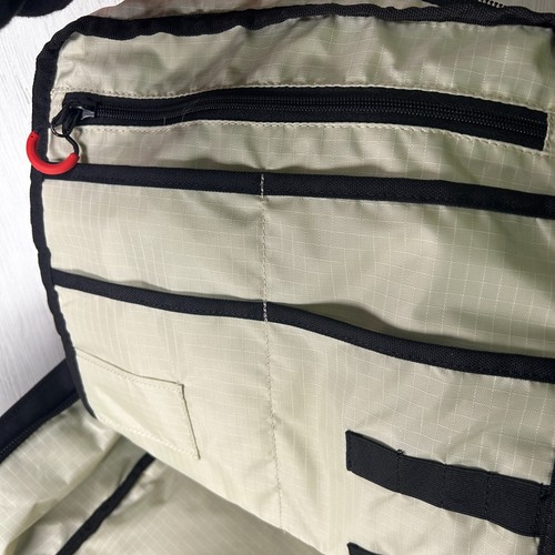 Coodinater Pioneer Modular Camera Backpack (Aprox Dimensions 46 x 29 x 14cm) - Picture 8 of 10