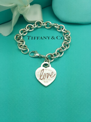 Return to Tiffany & Co Red Enamel Heart Sterling Silver LOVE Charm