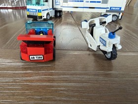 LEGO City: Mobile Police Unit (7288) W/ Manual - Missing Stickers
